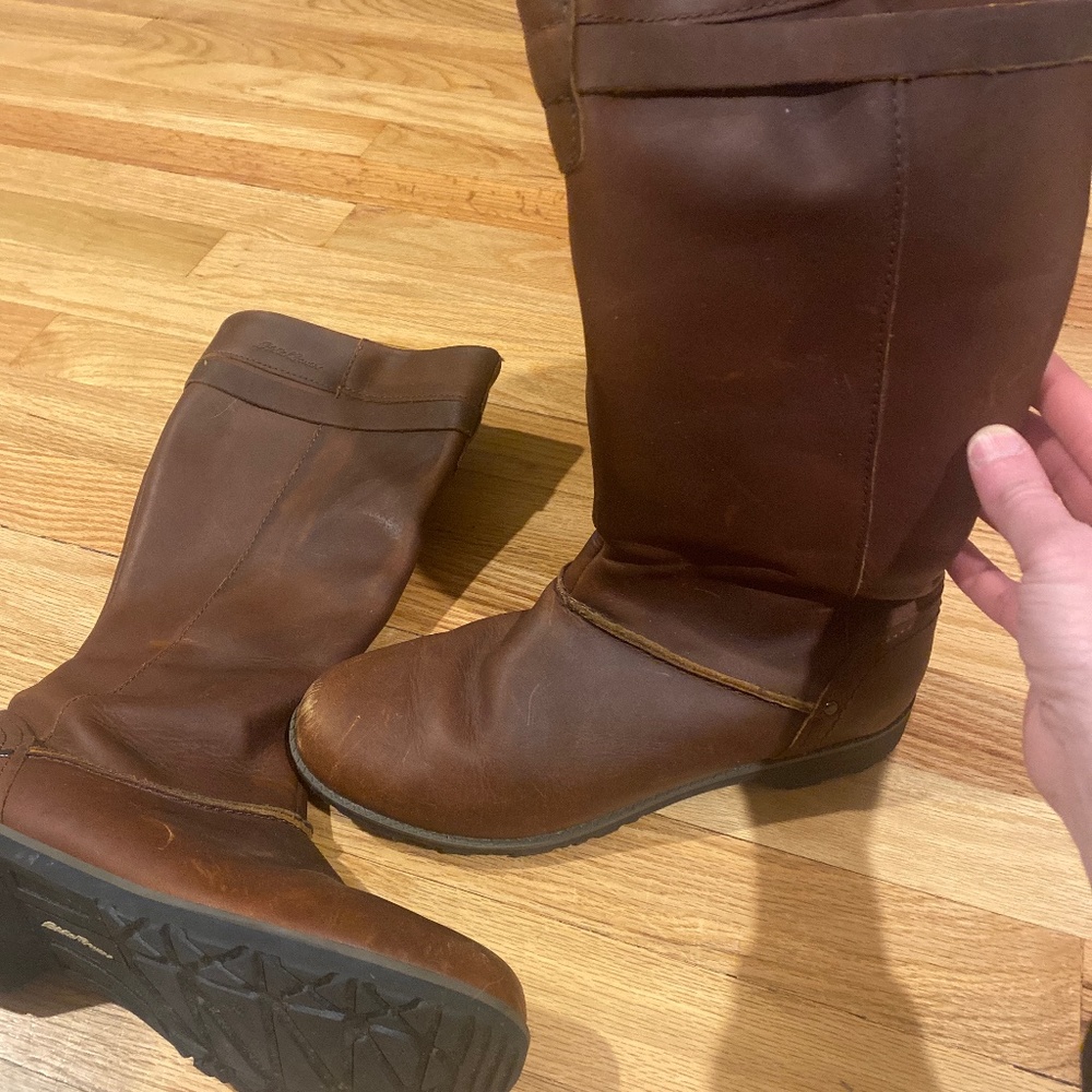 Eddie Bauer leather boots size 8.5